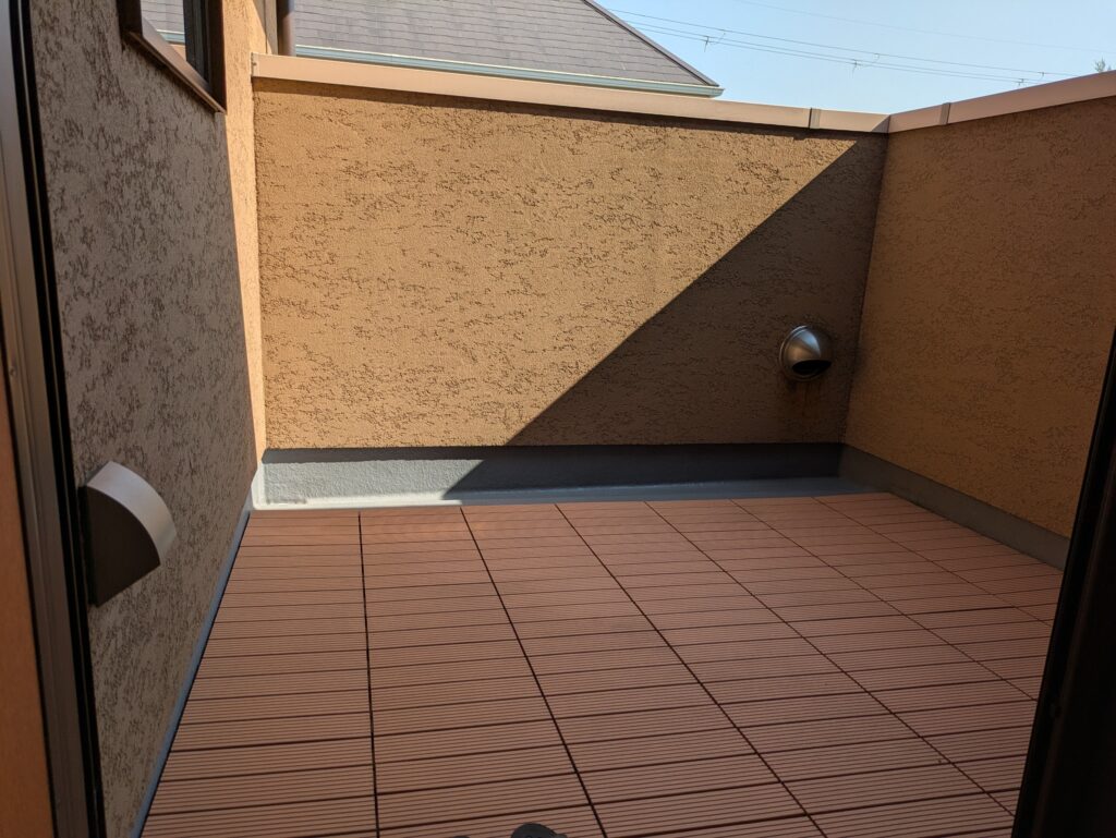 ルーフバルコニー