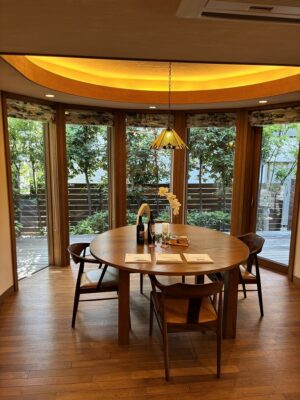 曲線_ダイニング